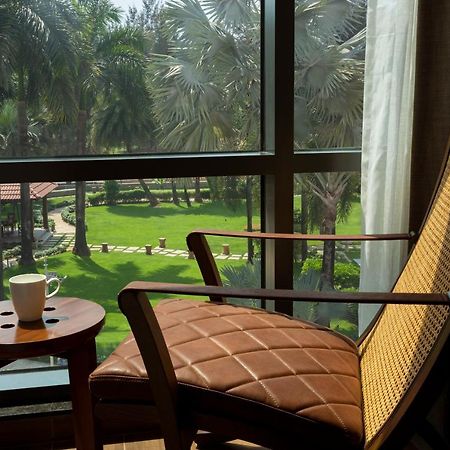 The Crescent Hotel Panaji Exterior photo