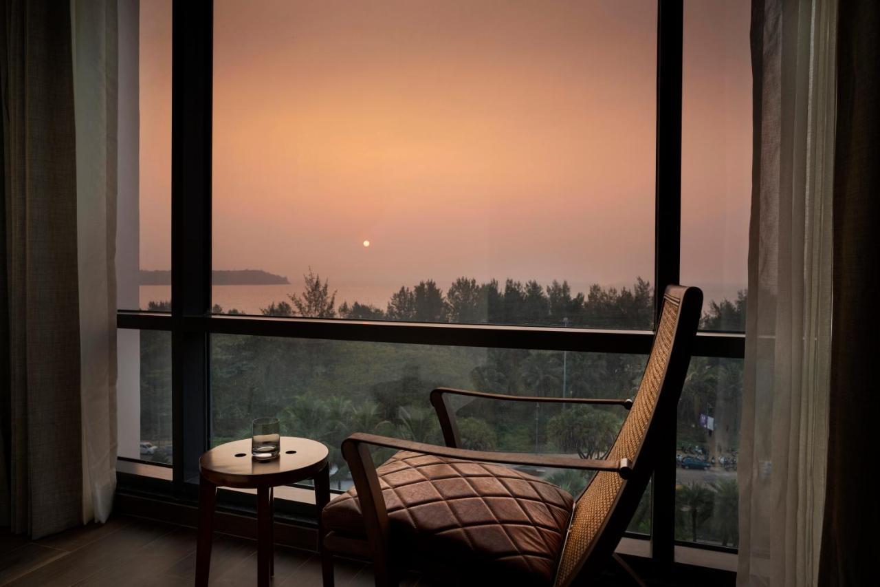The Crescent Hotel Panaji Exterior photo